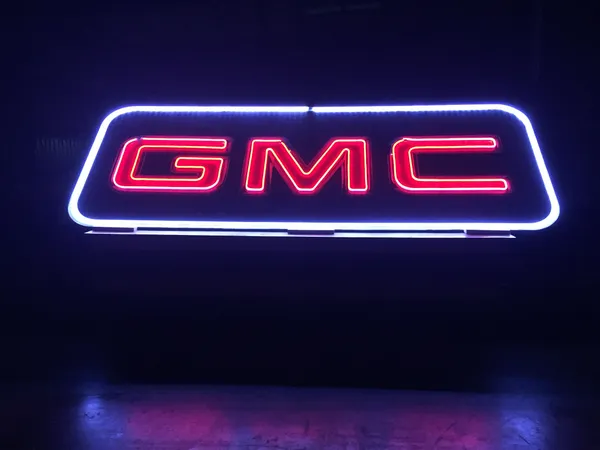 GMC LED